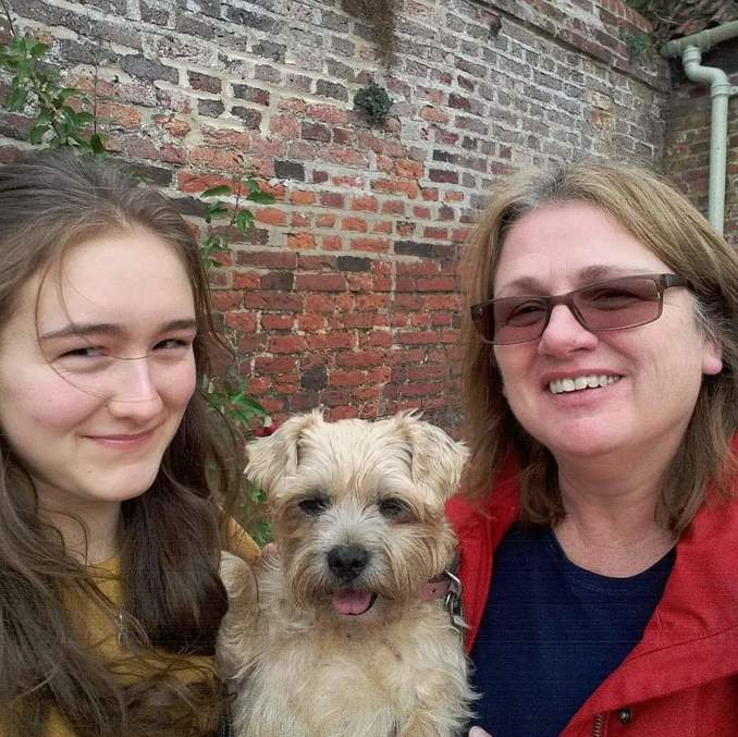 Kate (Right) And Her Daughter Evie (Left)